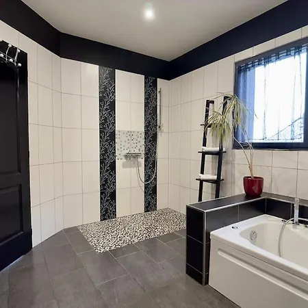 Appartement La Mivoie - Belle Vue - Piscine *