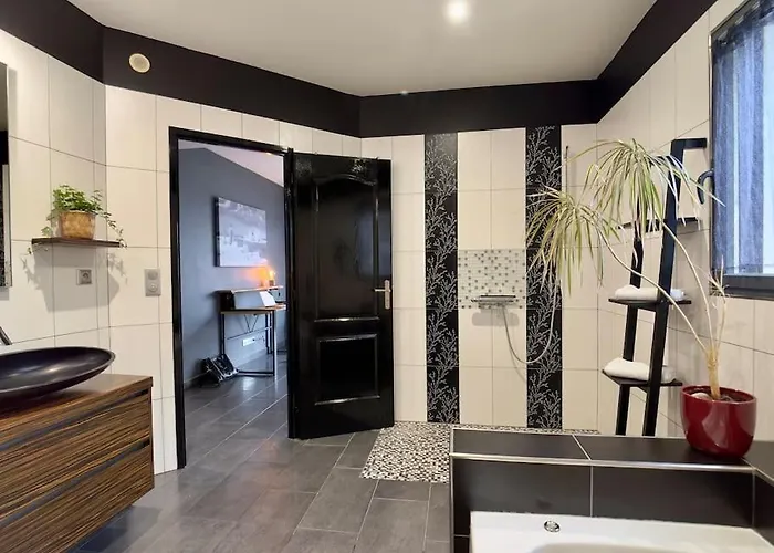 La Mivoie - Belle Vue - Piscine Daire *